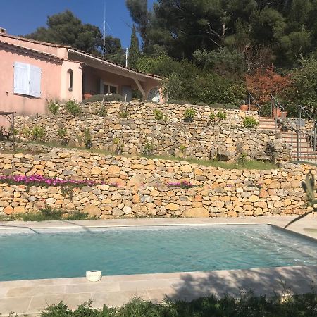 Hauteurs De Toulon : Charmant Studio Piscine Ngoại thất bức ảnh